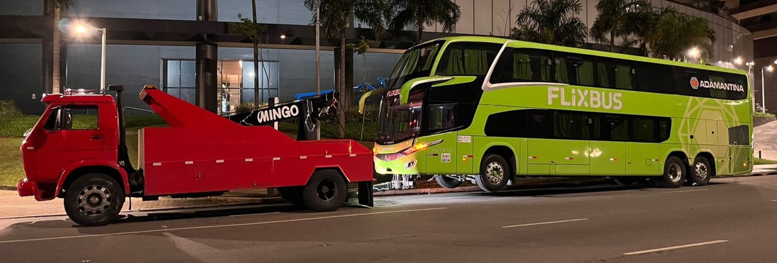 Guincho na Avenida Marginal Tietê